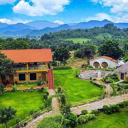 Van Vagdo Resort Rajpipla Exterior foto